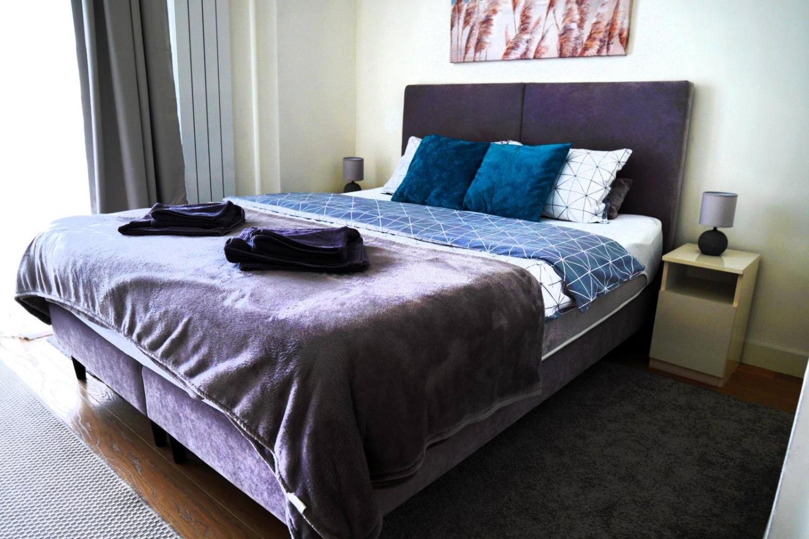 Waterfront Comfortable Апартаменты *